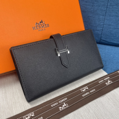 エルメス「Hermès」 レザーポケットウォレット