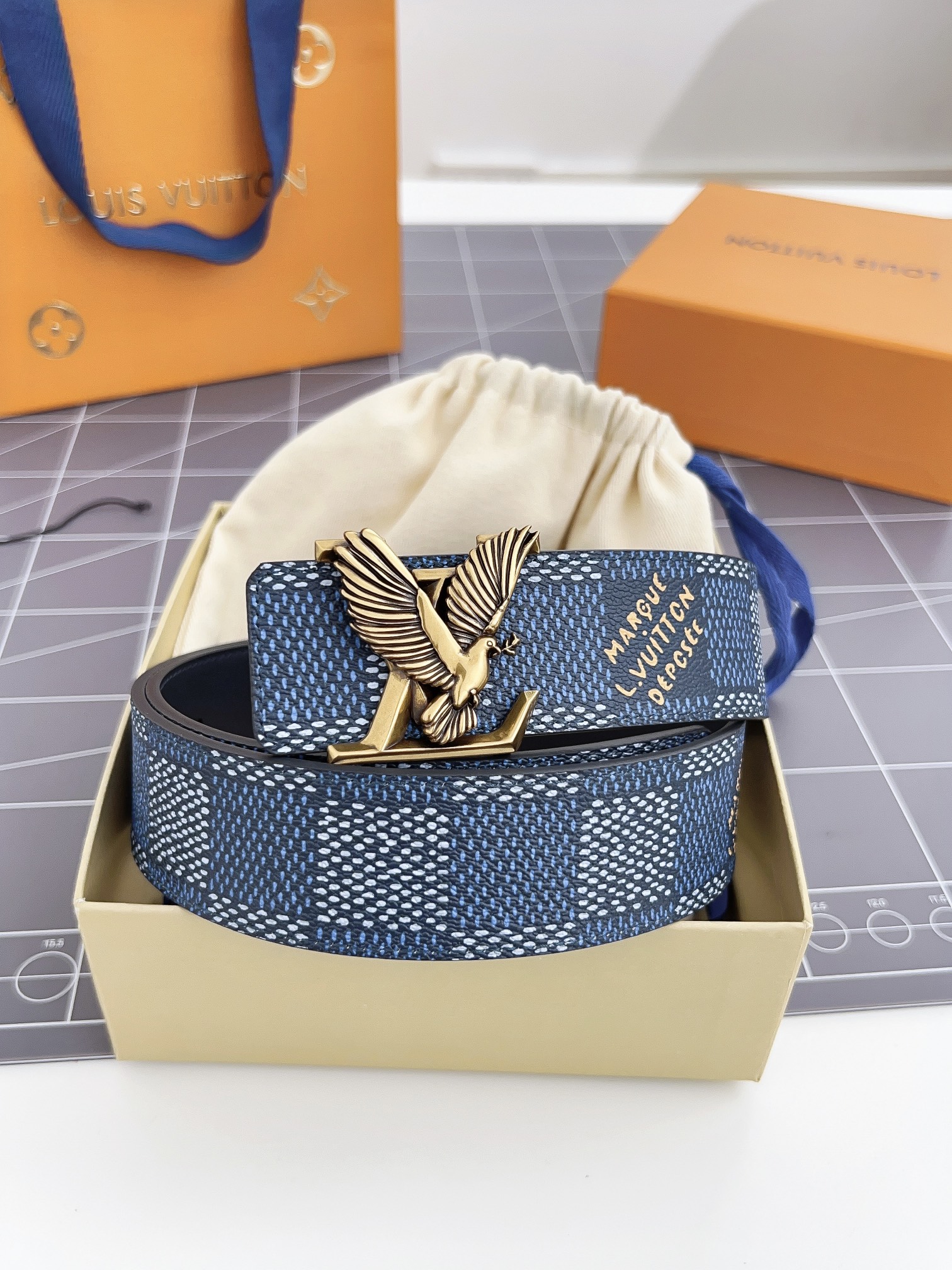 Louis Vuitton ルイヴィトンの新作ベルト