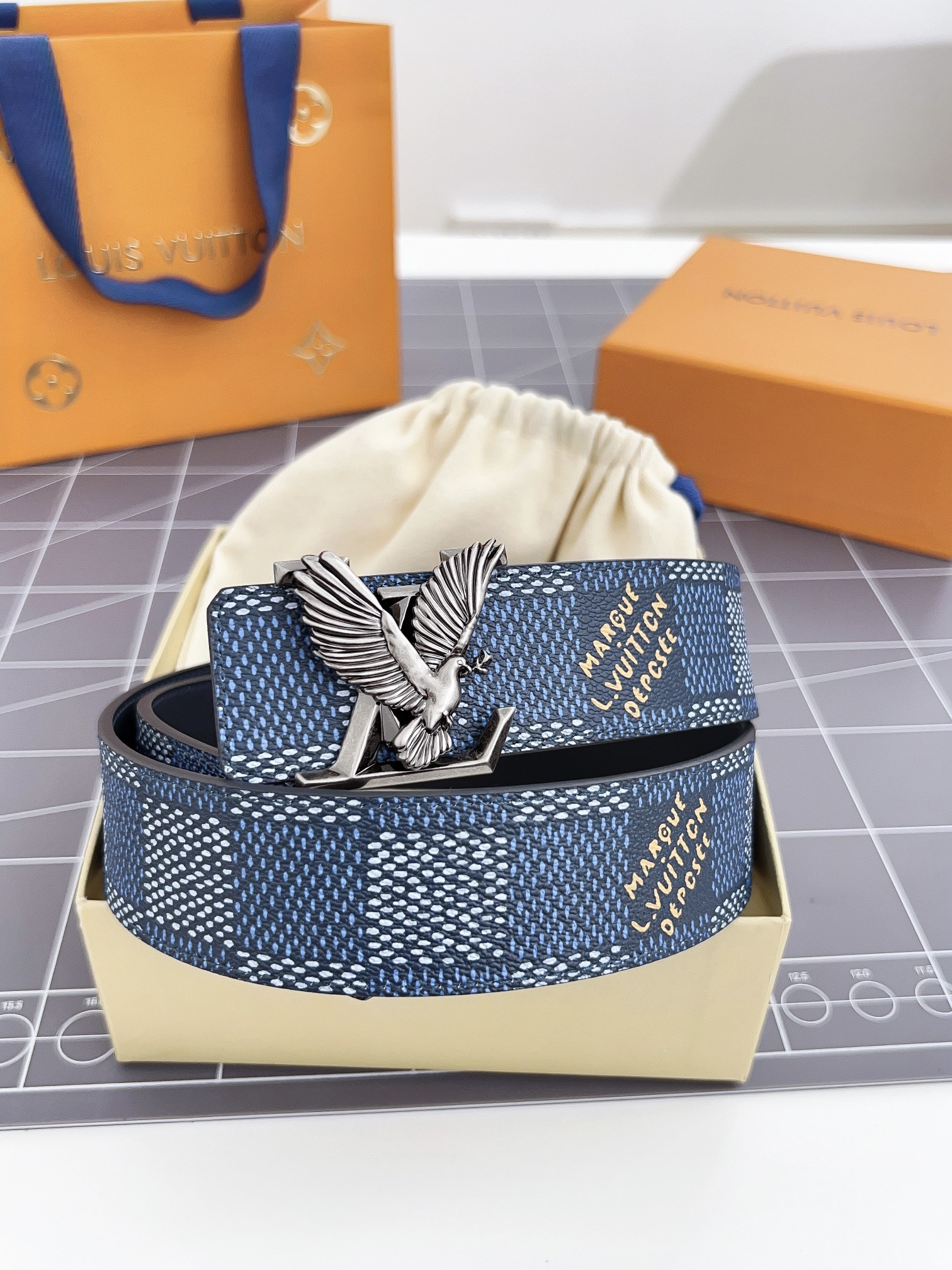 Louis Vuitton ルイヴィトンの新作ベルト