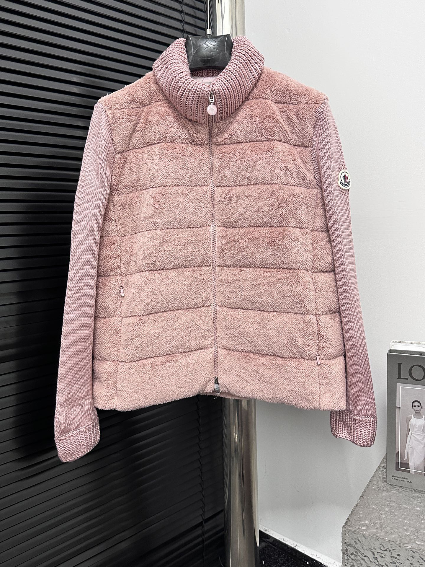 モンクレール シーズン別 ロングダウンコート