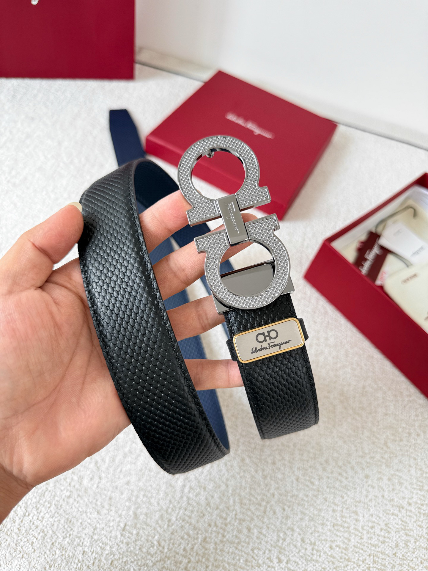 フェラガモ「Ferragamo」男性用ベルト