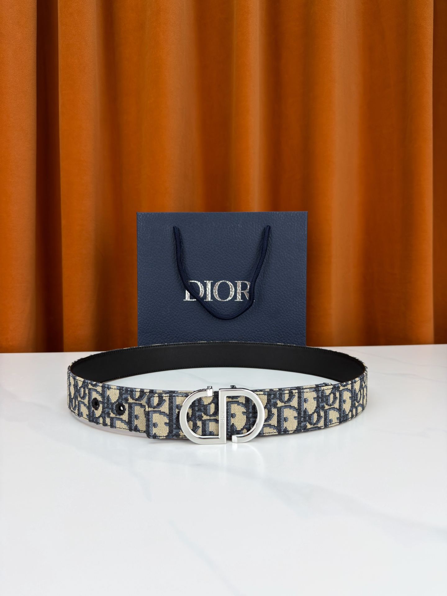 ディオール「Dior」女性用ベルト
