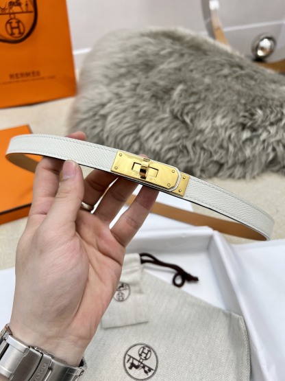 エルメス「Hermès」新作ベルト