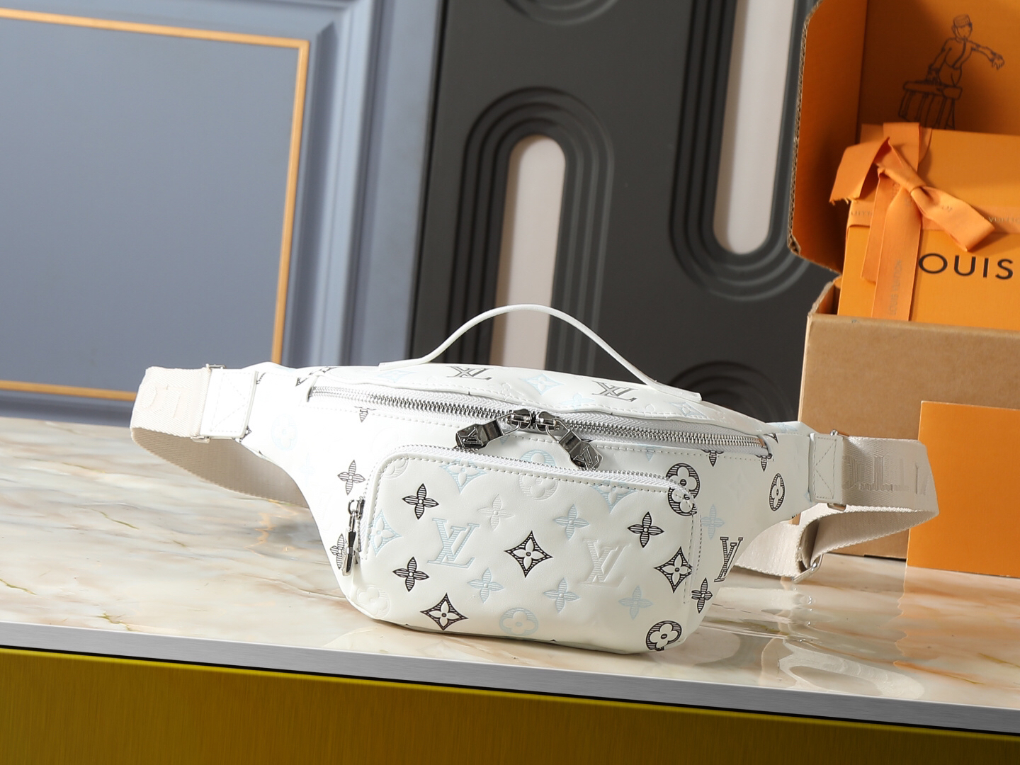 ルイ・ヴィトン「Louis Vuitton」ウエストポーチ