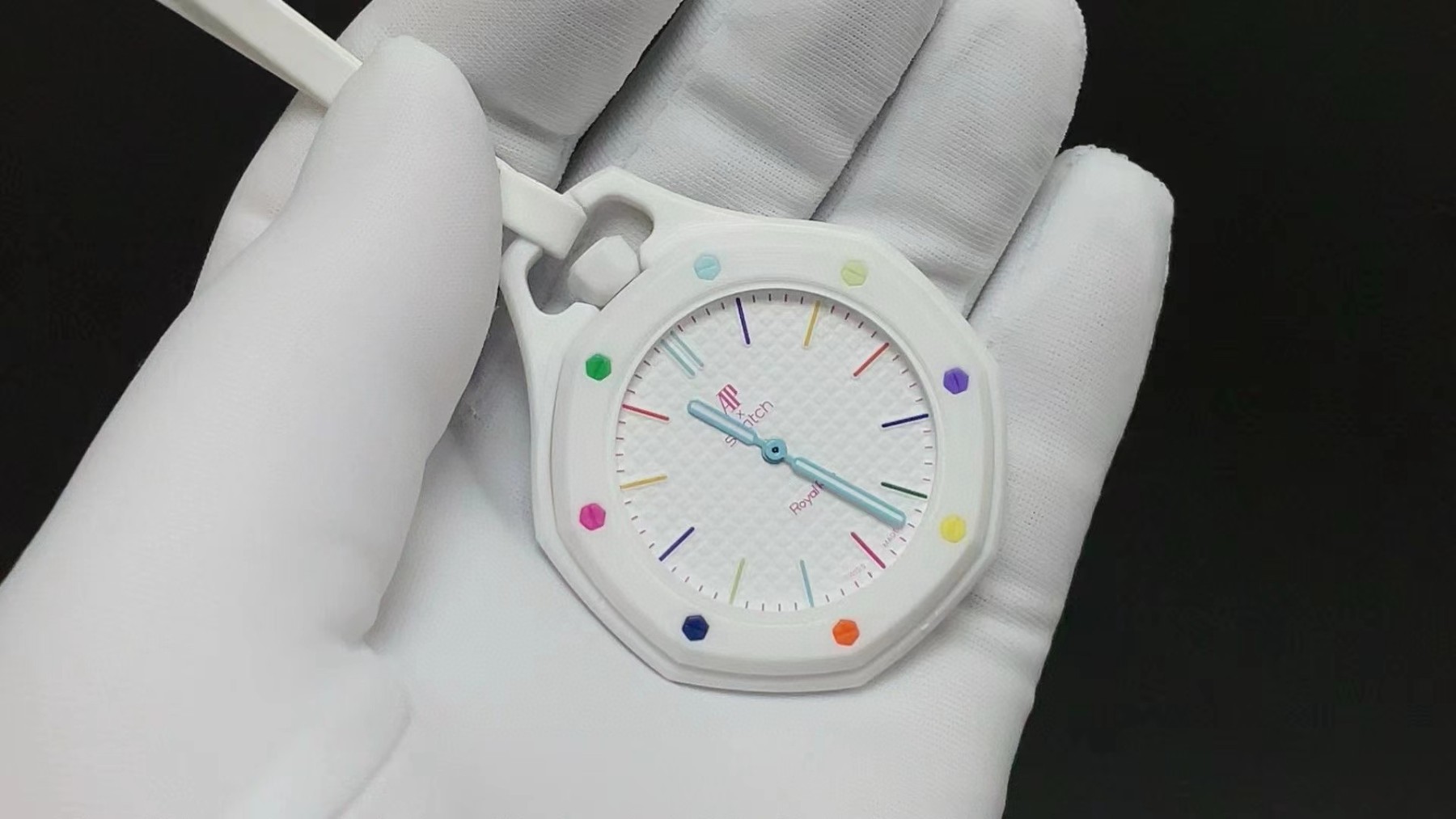 スウォッチ「Swatch」X AP Royal Pop 新作コラボ（AP×スウォッチ コラボモデル） クォーツモデル