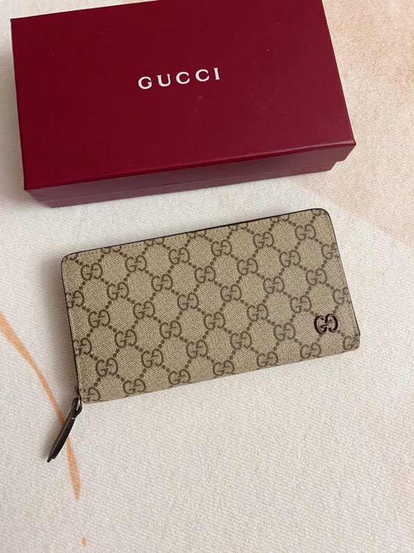 【特価商品】グッチ「Gucci」長財布