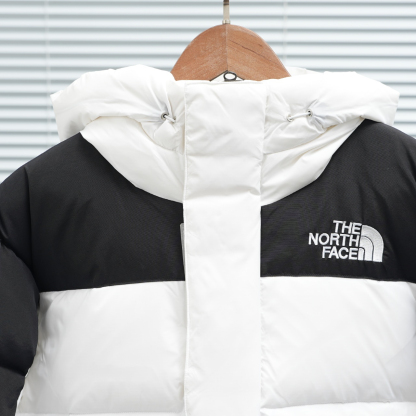 ザ・ノースフェイス 厳冬のしつらえにダウンジャケットシリーズ