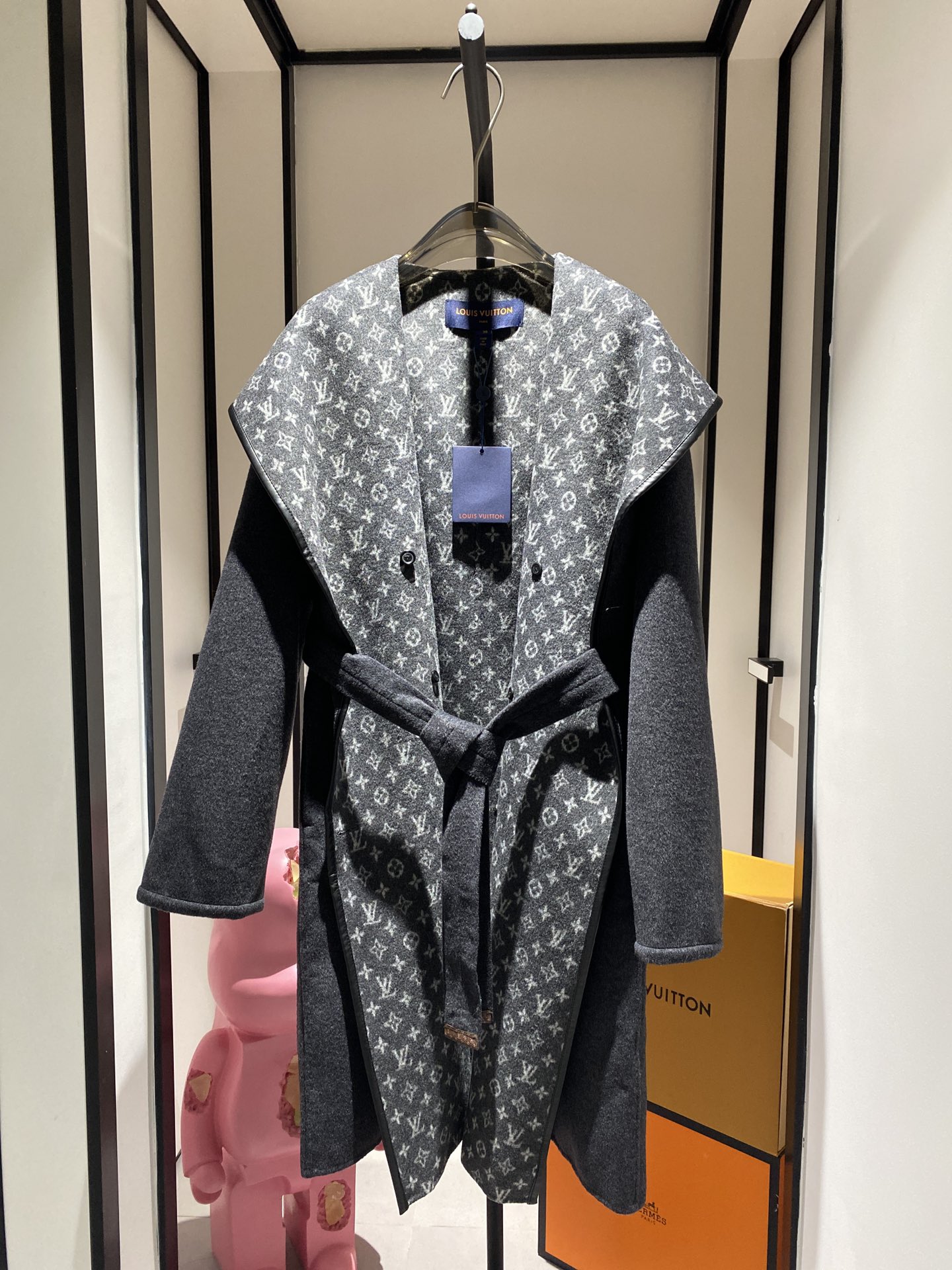 [ Louis Vuitton ] ルイ・ヴィトン  リバーシブルコートウールレディーストップス