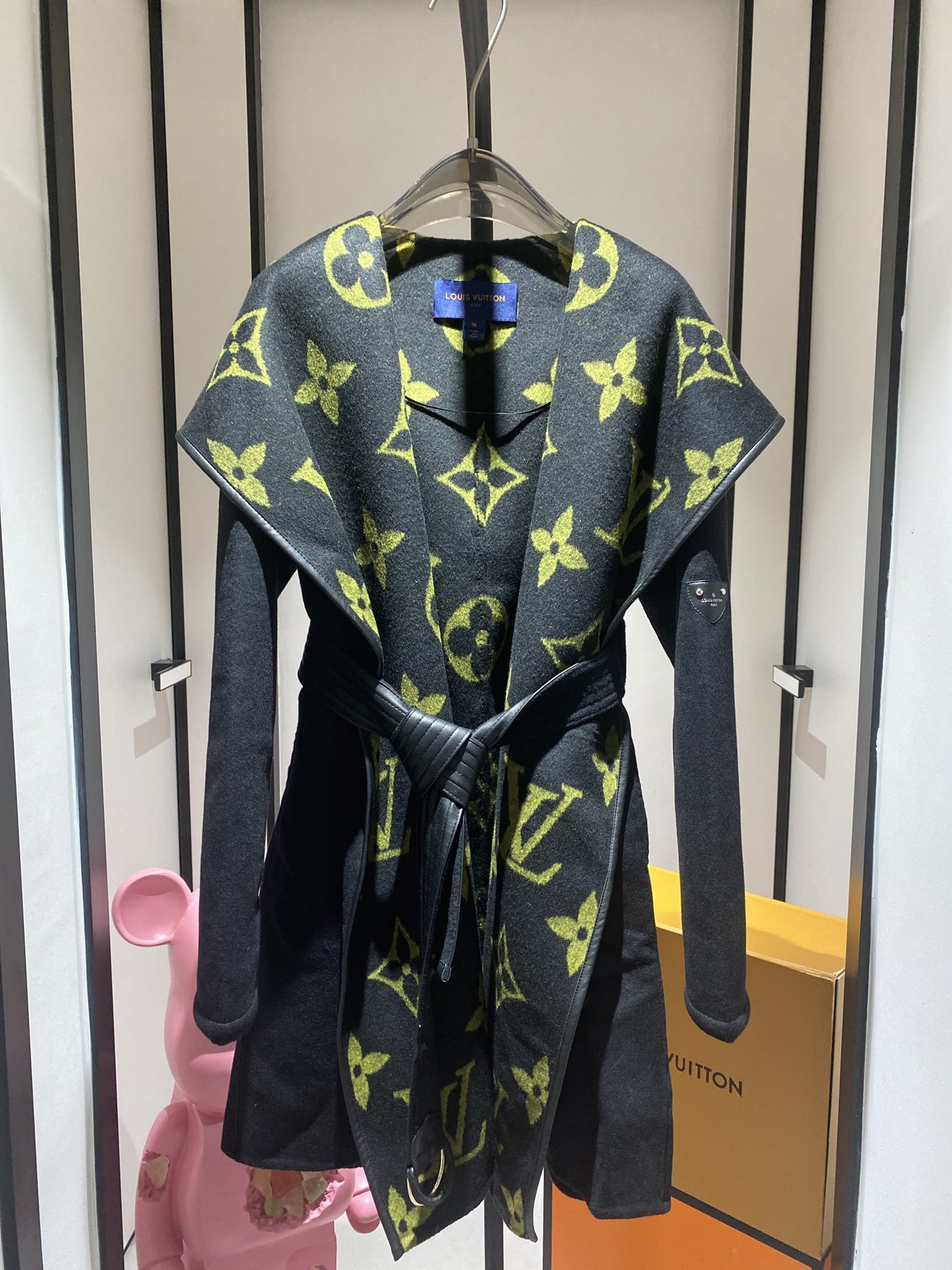 [ Louis Vuitton ] ルイ・ヴィトン  リバーシブルコートウールレディーストップス