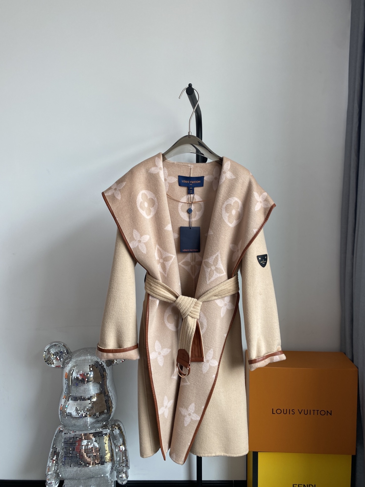 [ Louis Vuitton ] ルイ・ヴィトン  リバーシブルコートウールレディーストップス