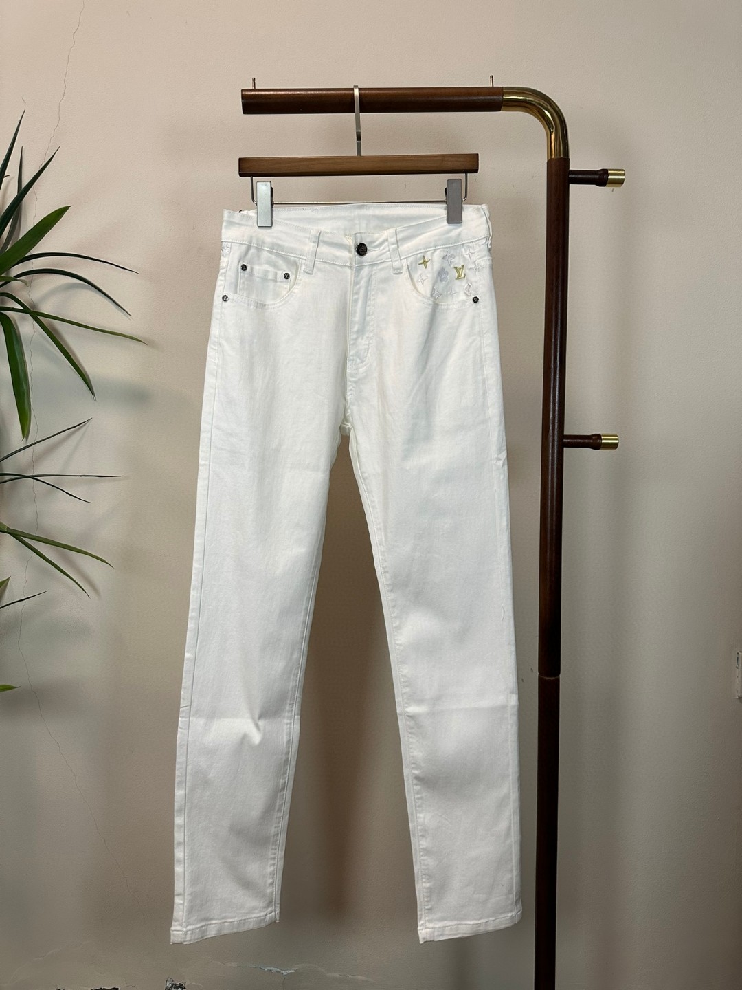 [ Louis Vuitton ] ルイ・ヴィトン スタイリッシュなジーンズ
