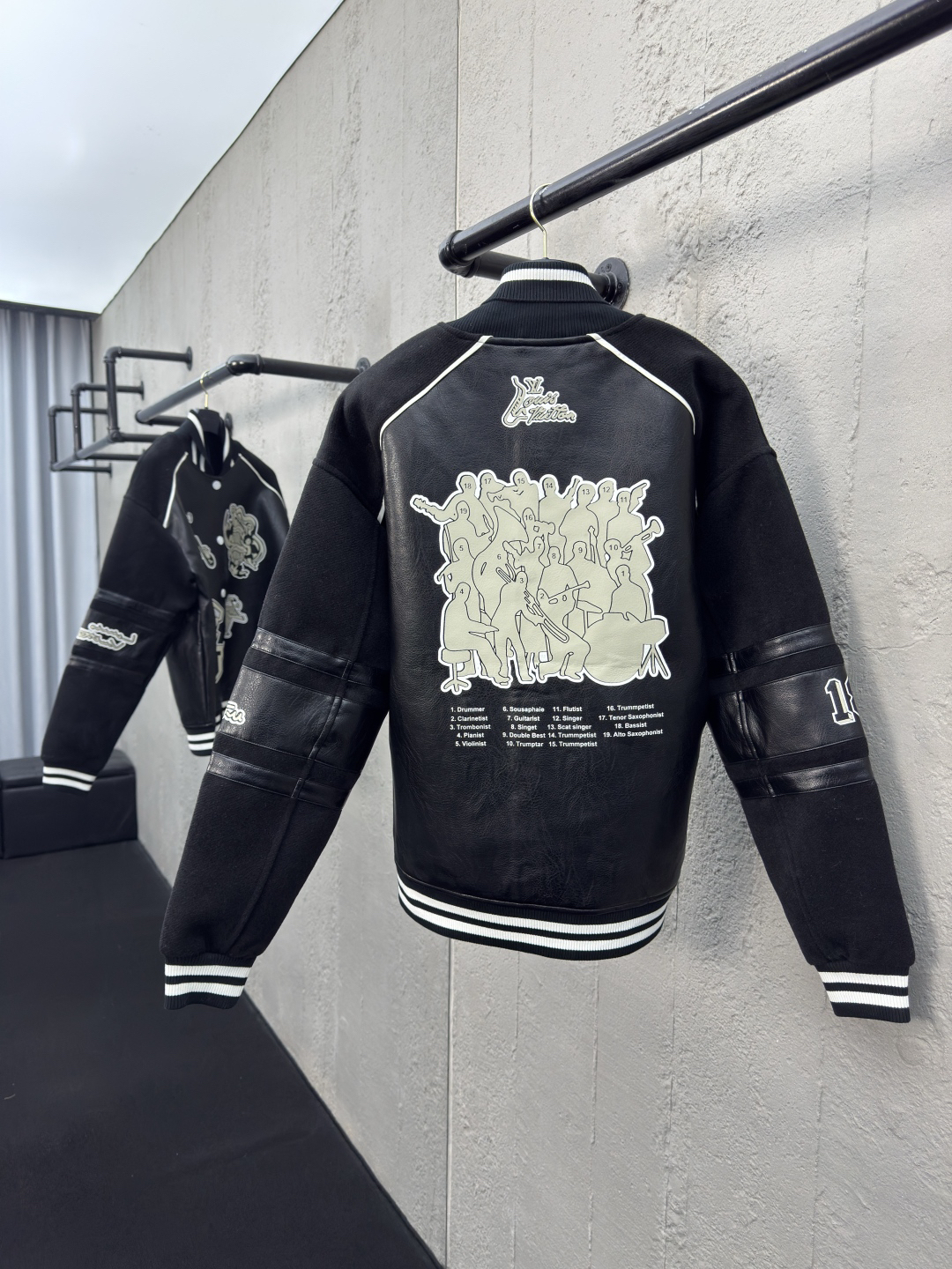 [ Louis Vuitton ] ルイ・ヴィトン  本革レーザー彫刻ジャケット