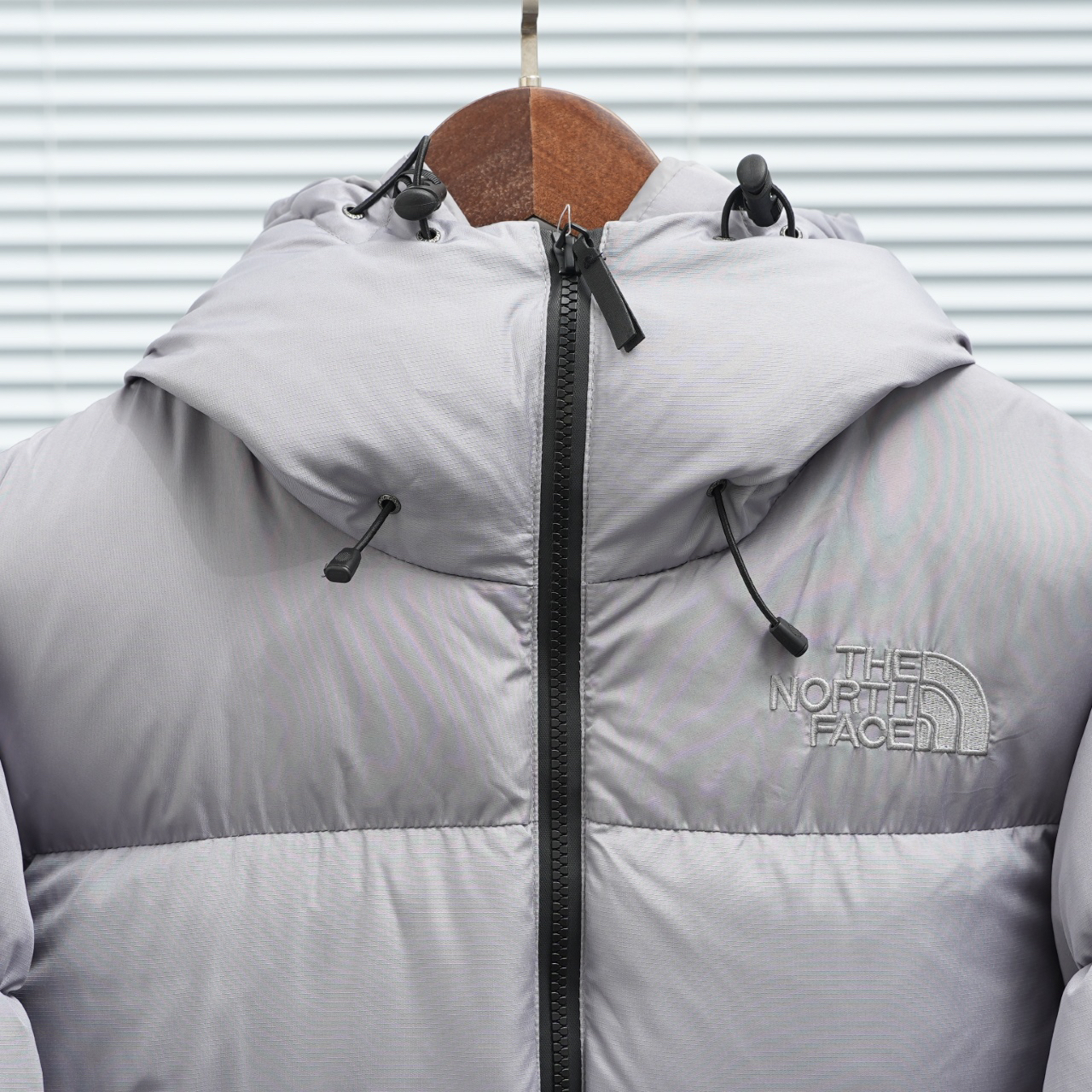 ザ・ノースフェイス 厳冬のしつらえにダウンジャケットシリーズ