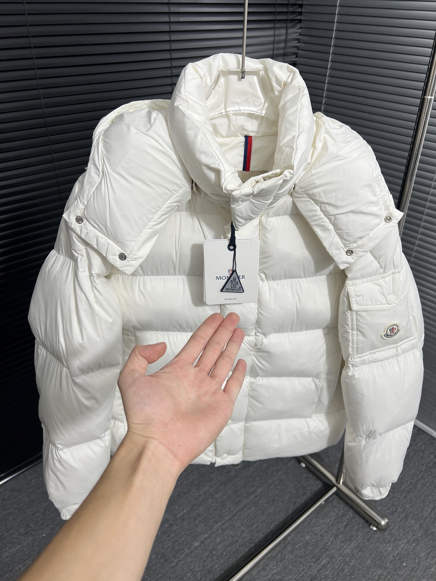 Moncler モンクレール シーズン別 ロングダウンコート