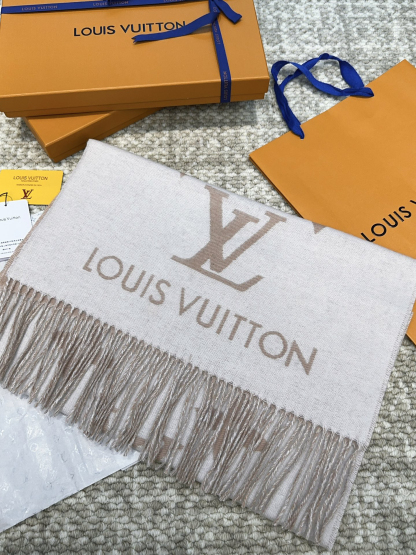 Louis Vuitton ルイヴィトン新作ニットマフラー
