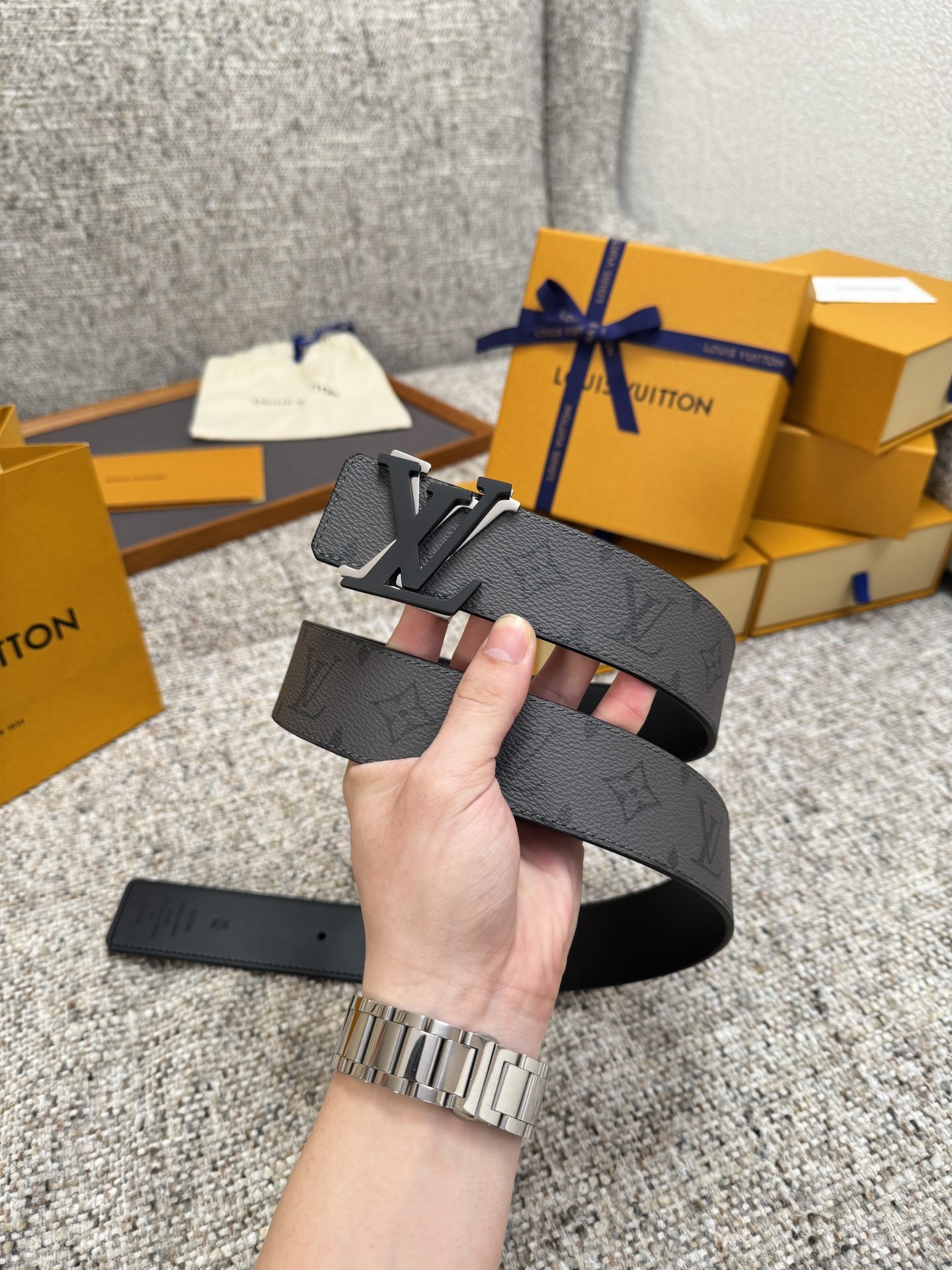 Louis Vuitton ルイヴィトンの新作ベルト