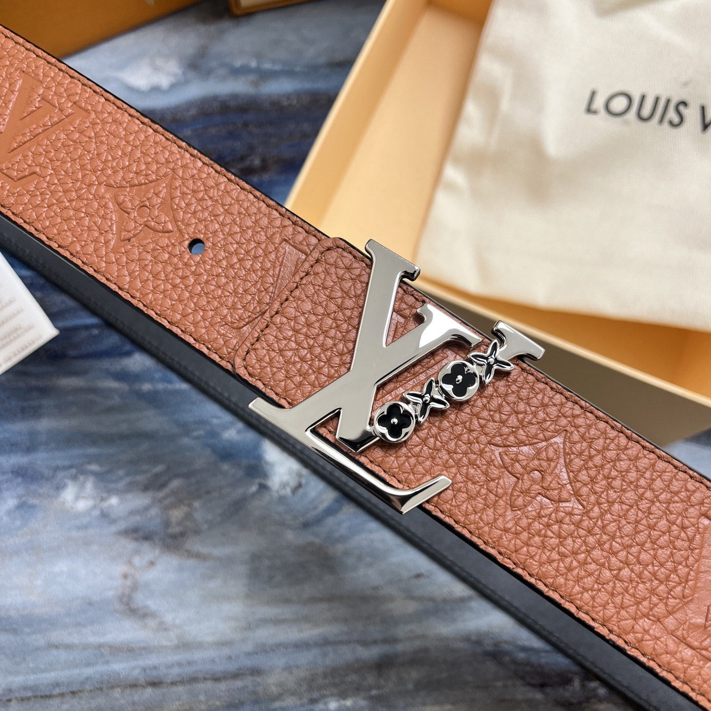 Louis Vuitton ルイヴィトンの新作ベルト