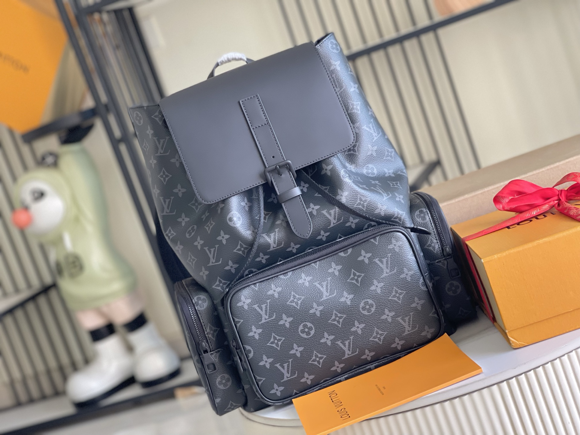Louis Vuitton ルイ・ヴィトン おしゃれなメンズリュックサック