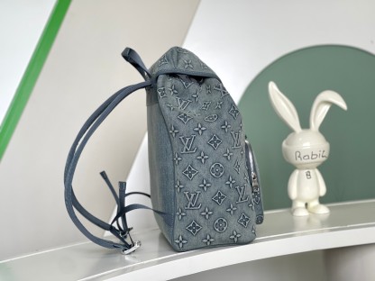 Louis Vuitton ルイ・ヴィトン おしゃれなメンズリュックサック