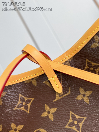Louis Vuitton  ルイ・ヴィトン シーズナル ワンショルダーバッグ 