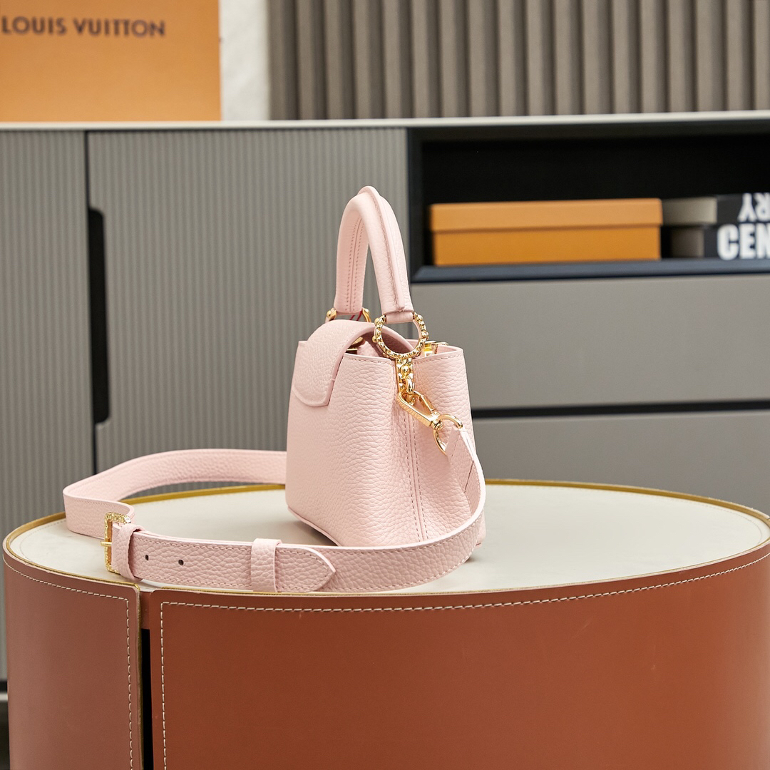 Louis Vuitton  ルイ・ヴィトン シーズナル ワンショルダーバッグ 