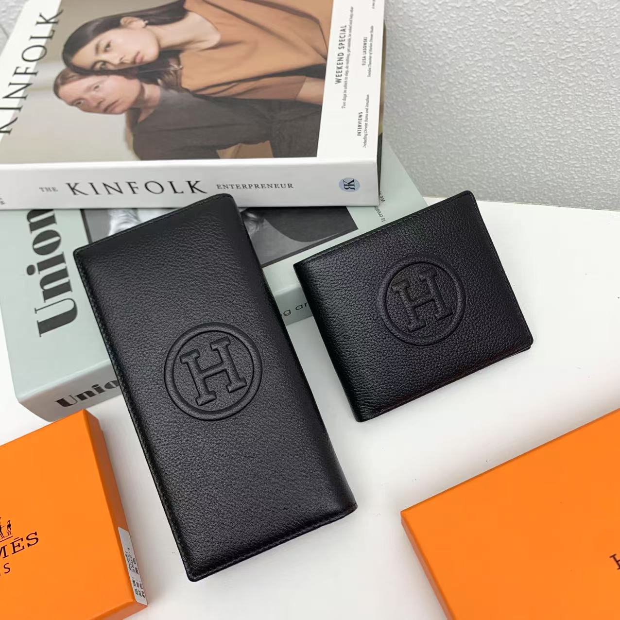 エルメス「Hermès」 レザーポケットウォレット