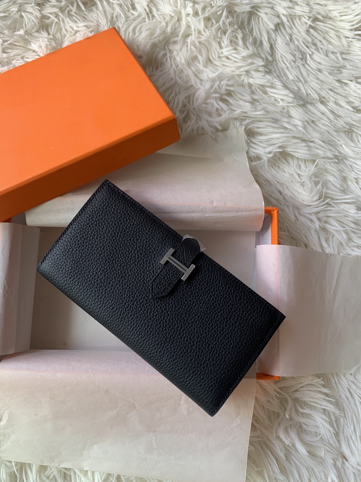 エルメス「Hermès」 レザーポケットウォレット