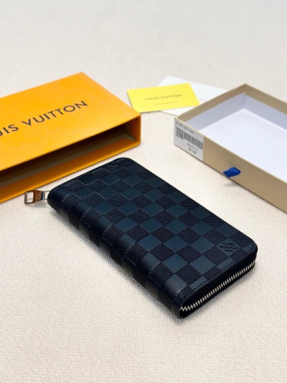 ルイ・ヴィトン「Louis Vuitton」レザーポケットウォレット