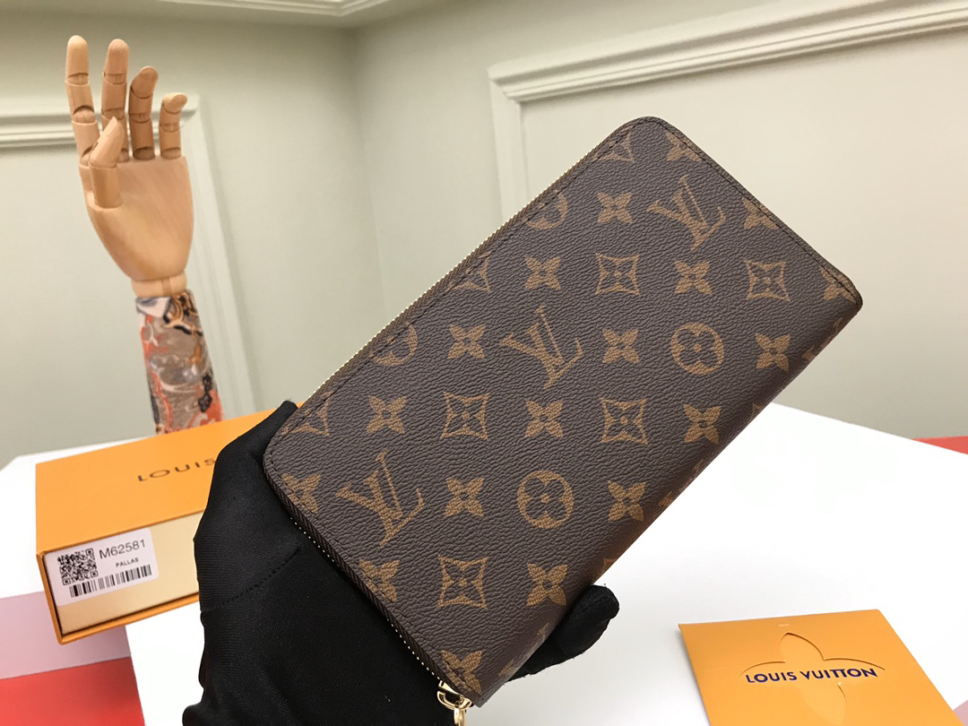 ルイ・ヴィトン「Louis Vuitton」レザーポケットウォレット