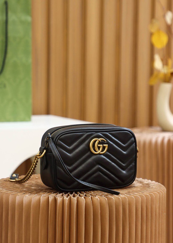 グッチ「Gucci」 レディース おしゃれ ショルダーバッグ