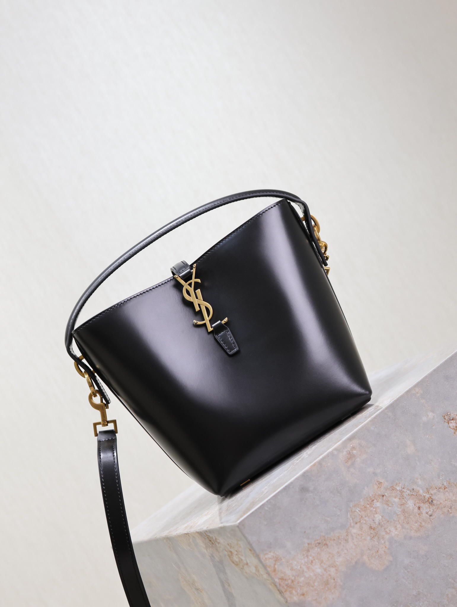 サンローラン「Saint Laurent」 レディース おしゃれ ショルダーバッグ