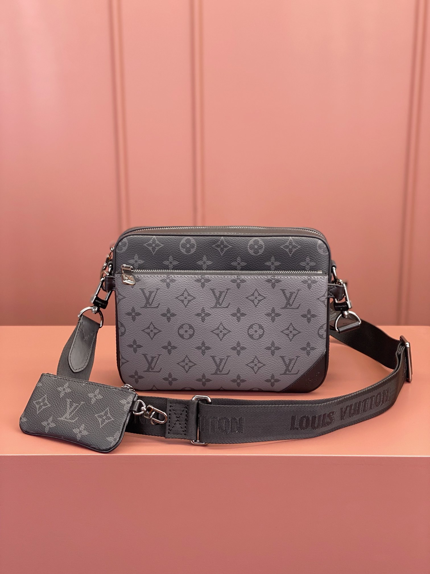 Louis Vuitton  ルイ・ヴィトン シーズナル ワンショルダーバッグ 
