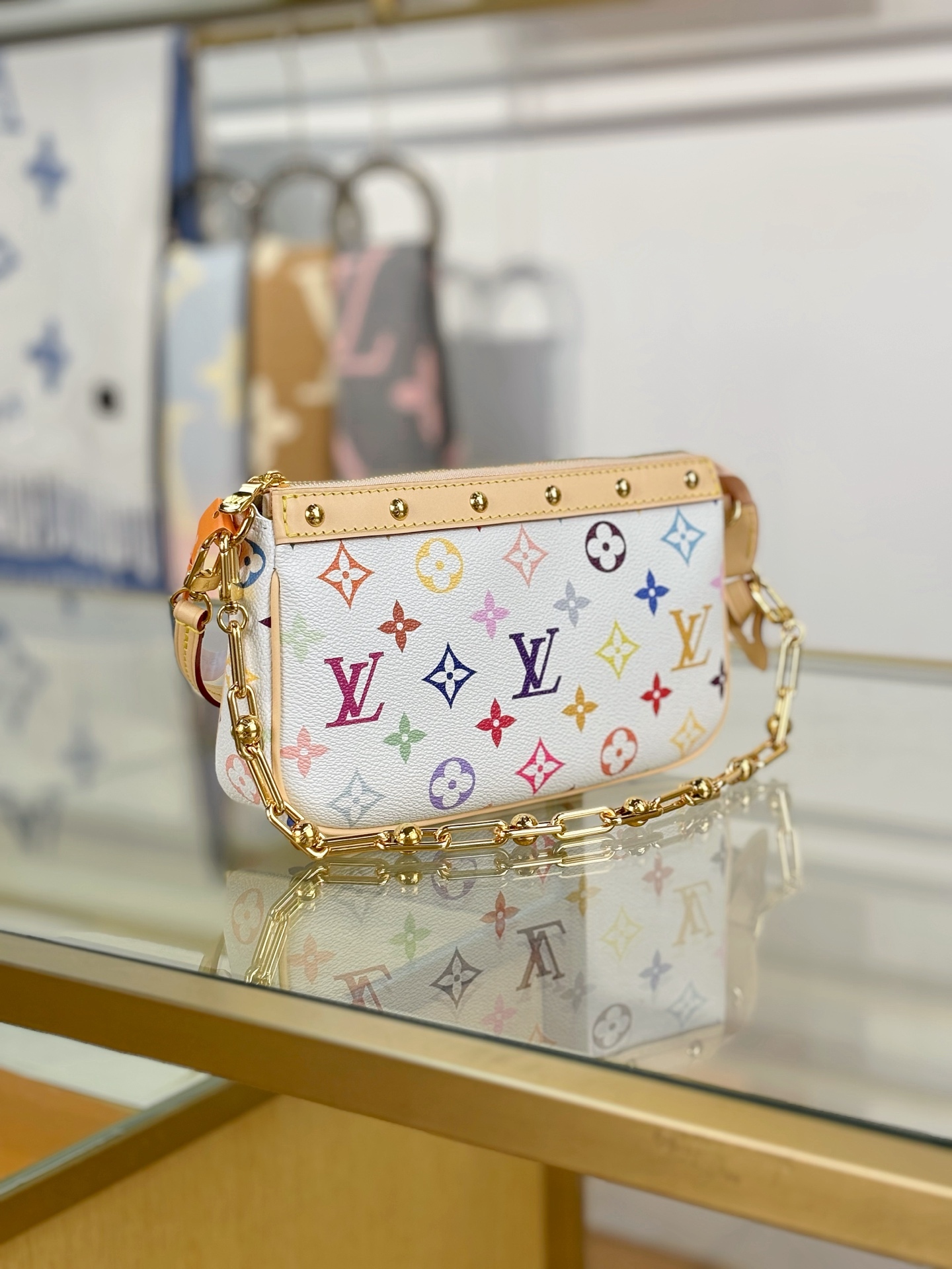 Louis Vuitton  ルイ・ヴィトン シーズナル ワンショルダーバッグ 