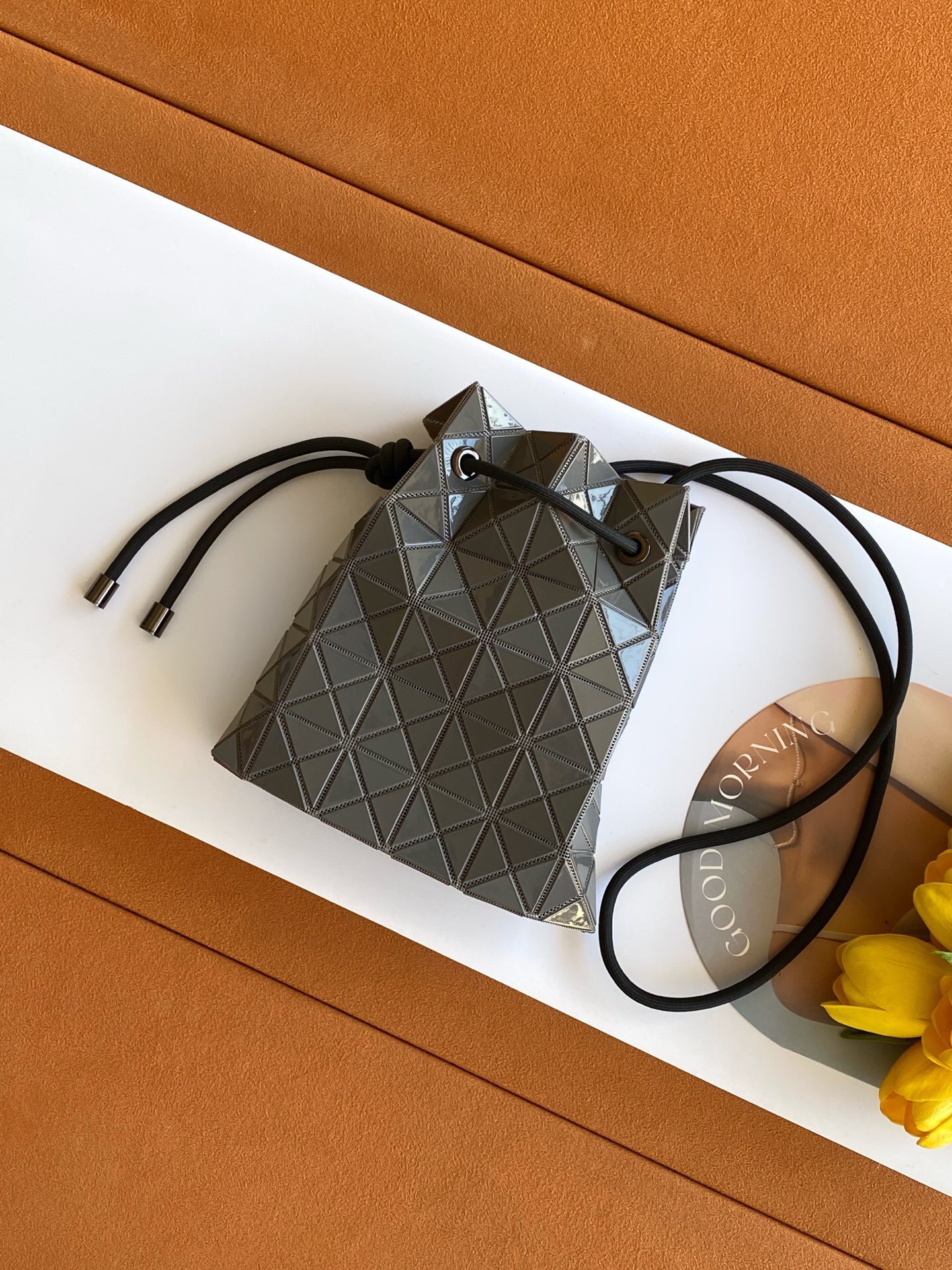 イッセイミヤケ「Issey Miyake」LUCENTシリーズ トートバッグ