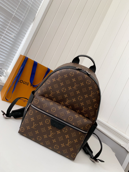 Louis Vuitton  ルイ・ヴィトン シーズナル ワンショルダーバッグ