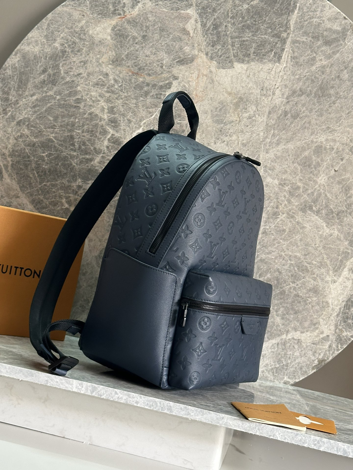 Louis Vuitton  ルイ・ヴィトン シーズナル ワンショルダーバッグ