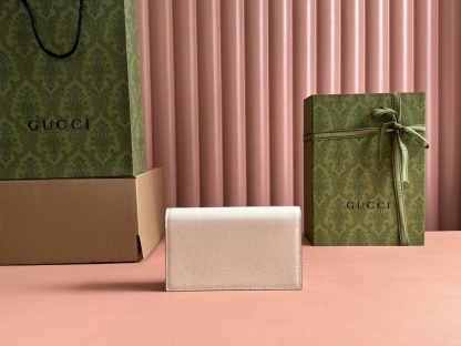 グッチ「Gucci」 レディース おしゃれ ショルダーバッグ