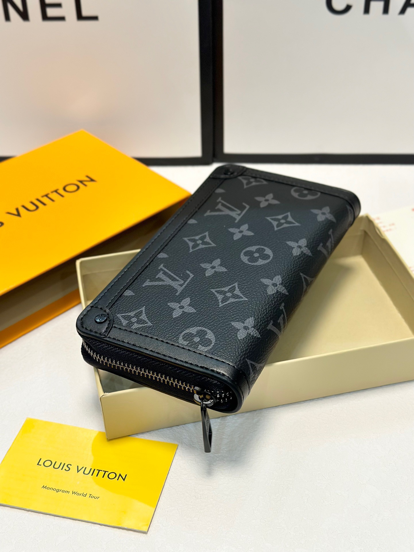 ルイ・ヴィトン「Louis Vuitton」レザーポケットウォレット