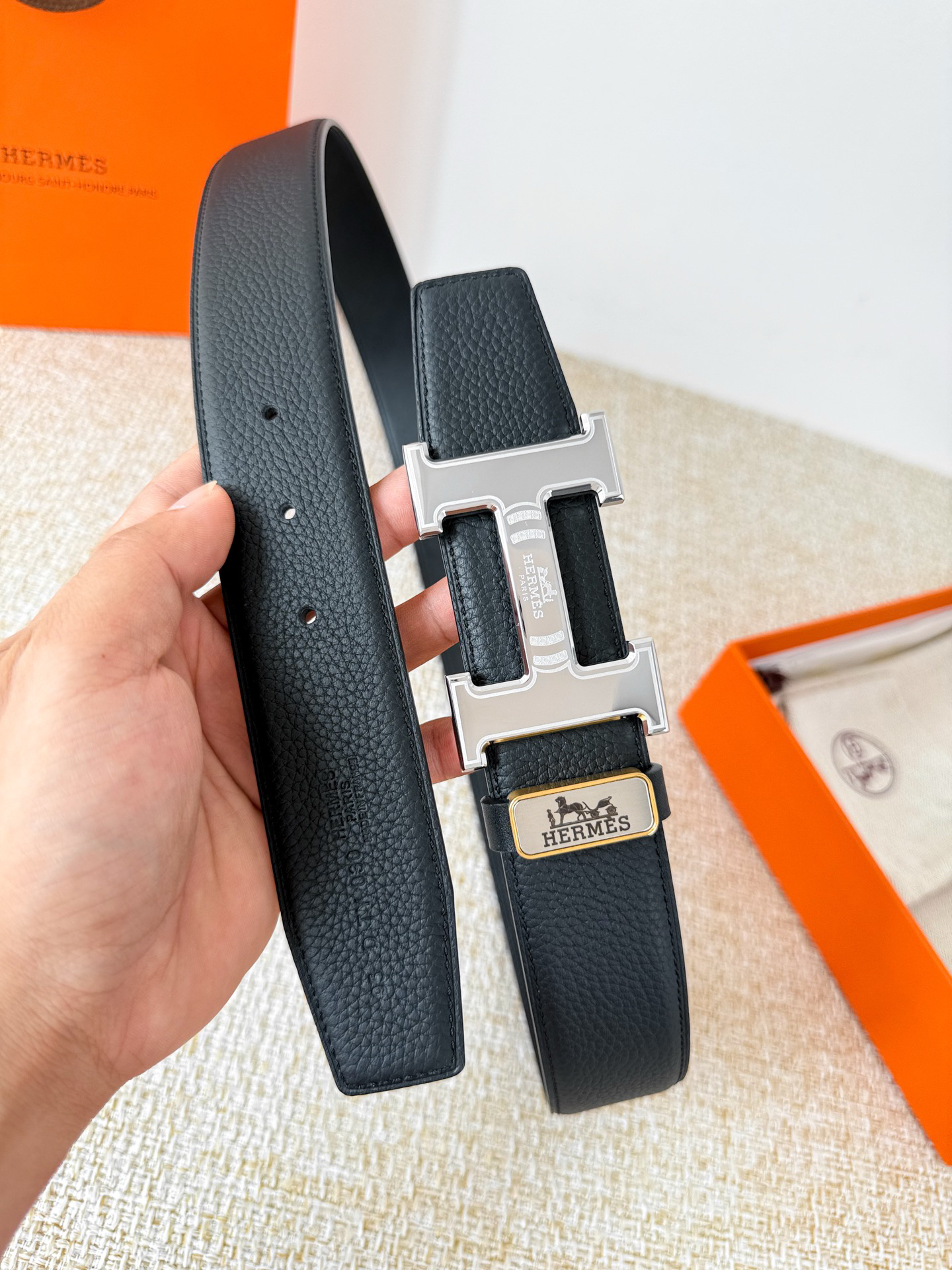 エルメス「Hermès」新作ベルト