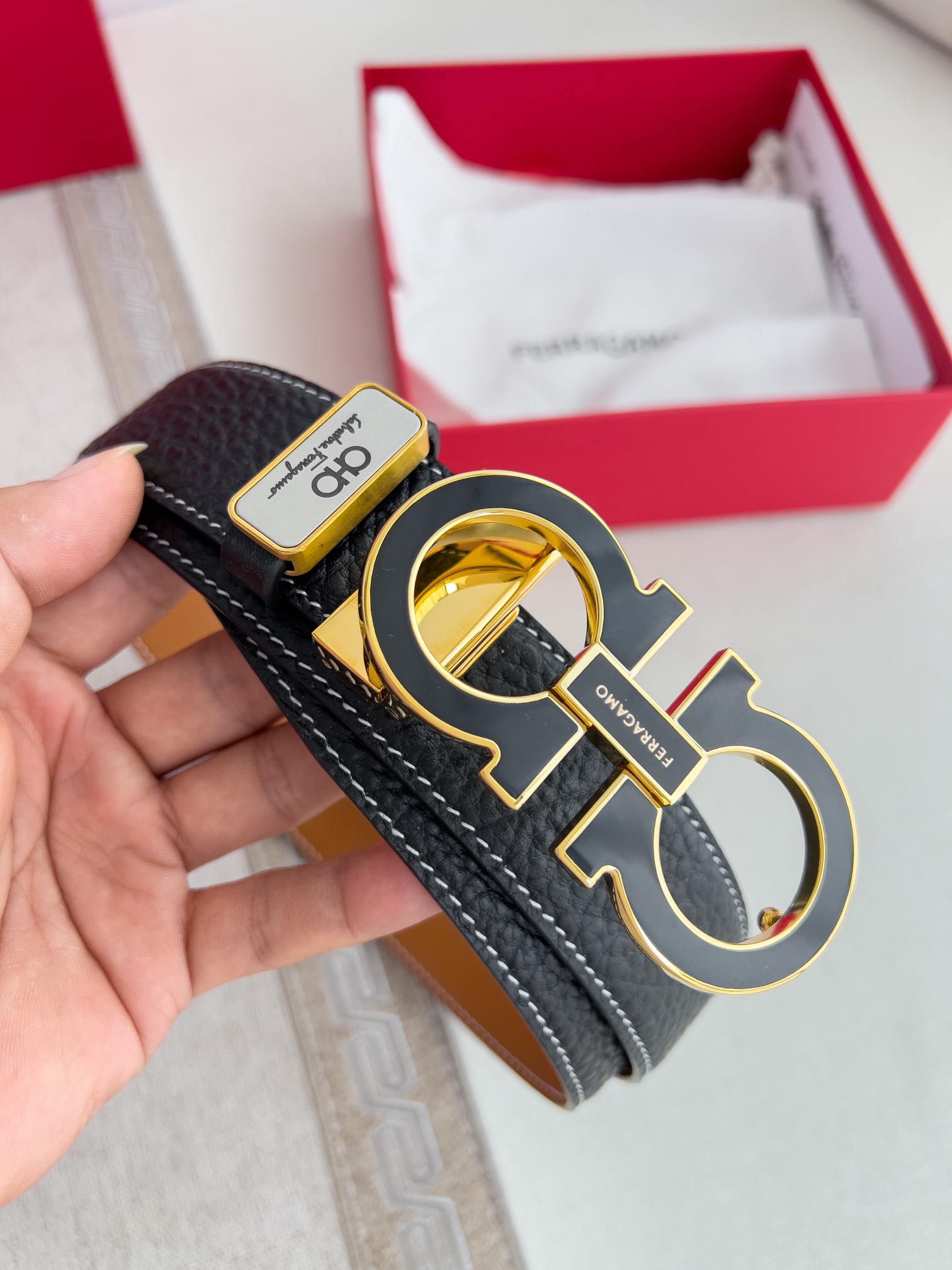 フェラガモ「Ferragamo」男性用ベルト
