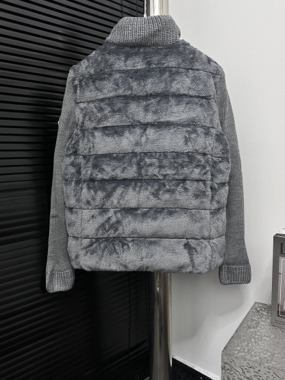 モンクレール シーズン別 ロングダウンコート