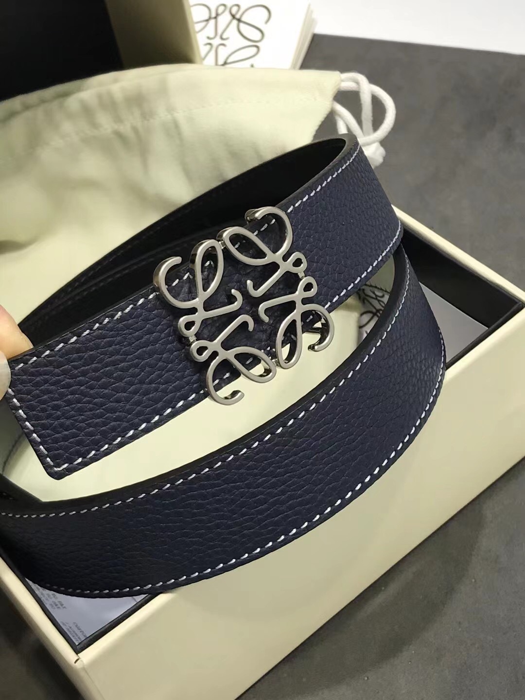 ロエベ「Loewe」ベルト