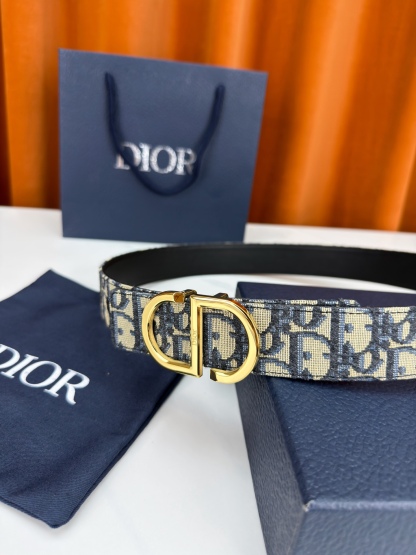 ディオール「Dior」女性用ベルト