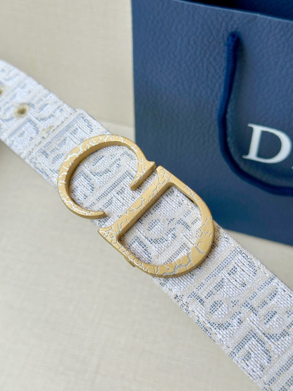 ディオール「Dior」女性用ベルト
