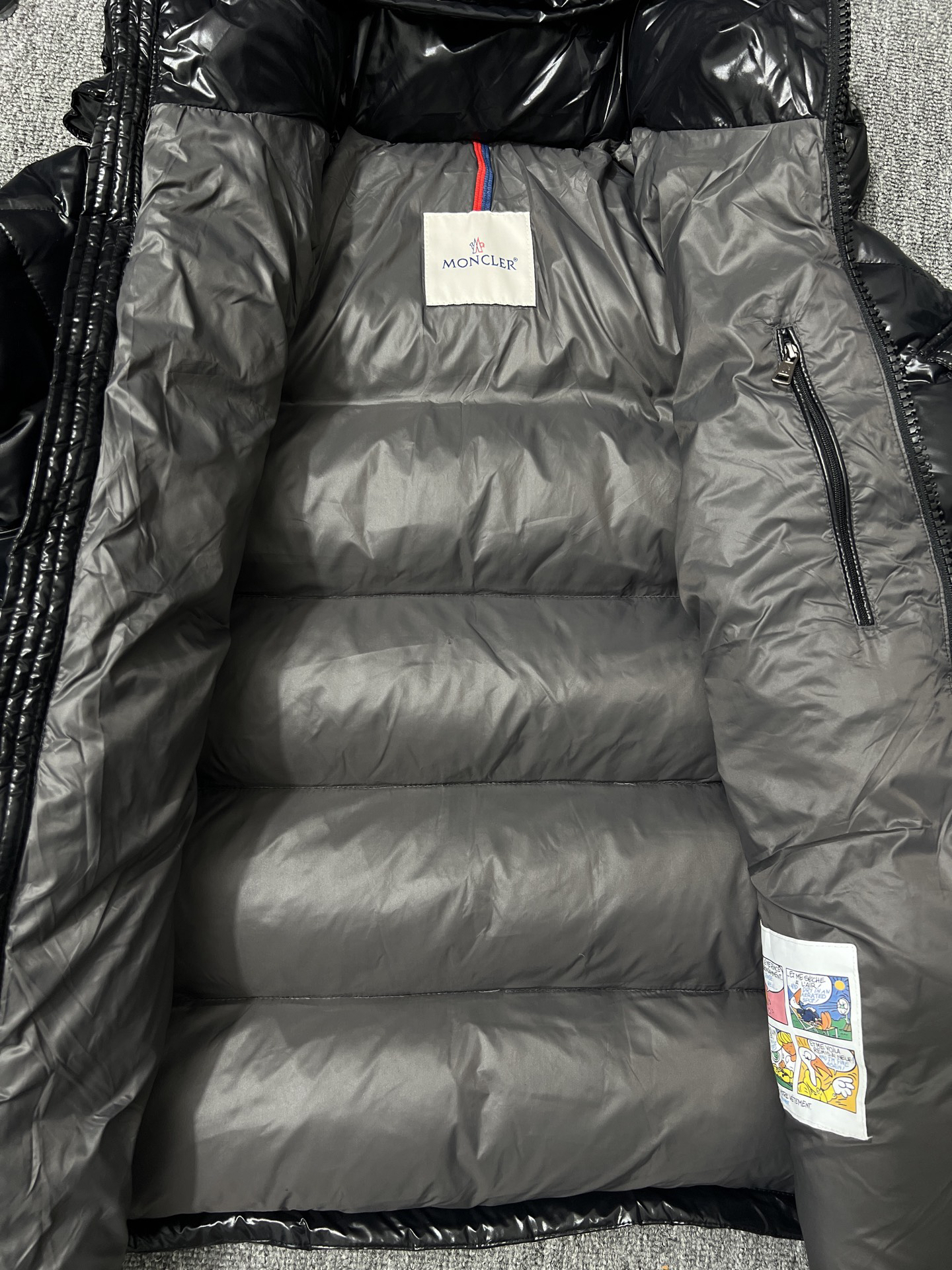 モンクレール シーズン別 ロングダウンコート