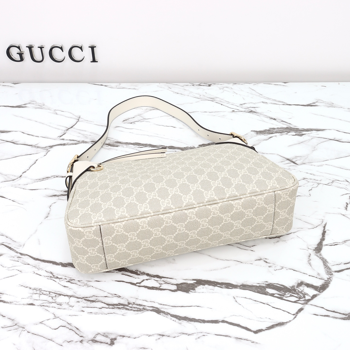 グッチ「Gucci」レディースファッションハンドバッグとショルダーバッグ