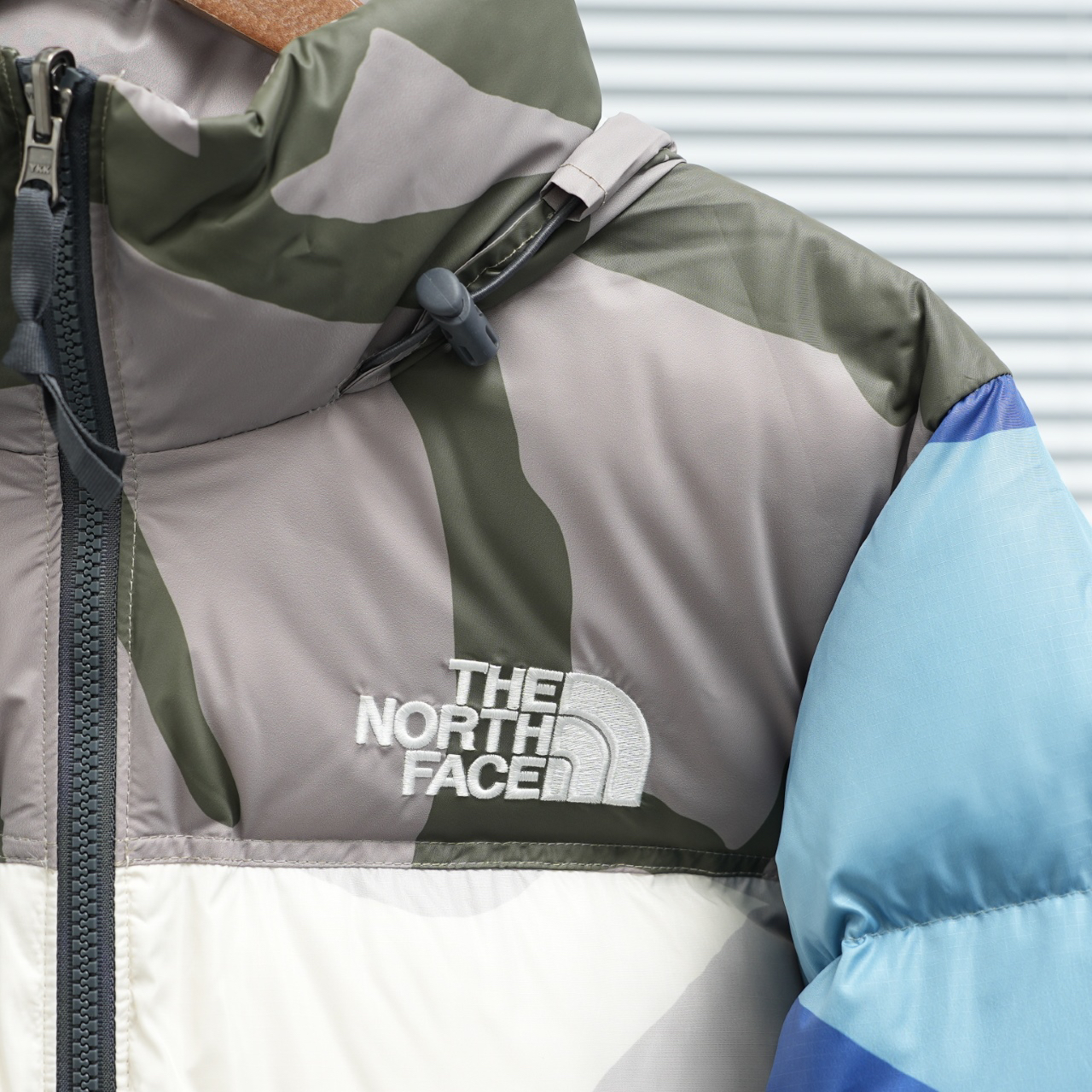 ザ・ノースフェイス 厳冬のしつらえにダウンジャケットシリーズ