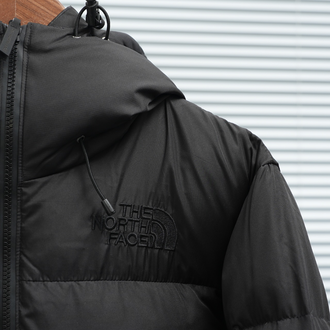 ザ・ノースフェイス 厳冬のしつらえにダウンジャケットシリーズ