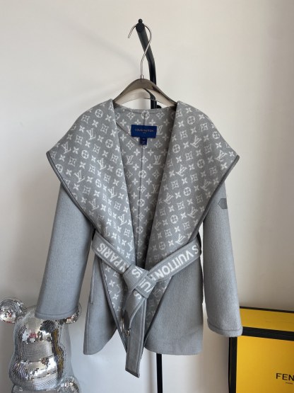 [ Louis Vuitton ] ルイ・ヴィトン  リバーシブルコートウールレディーストップス