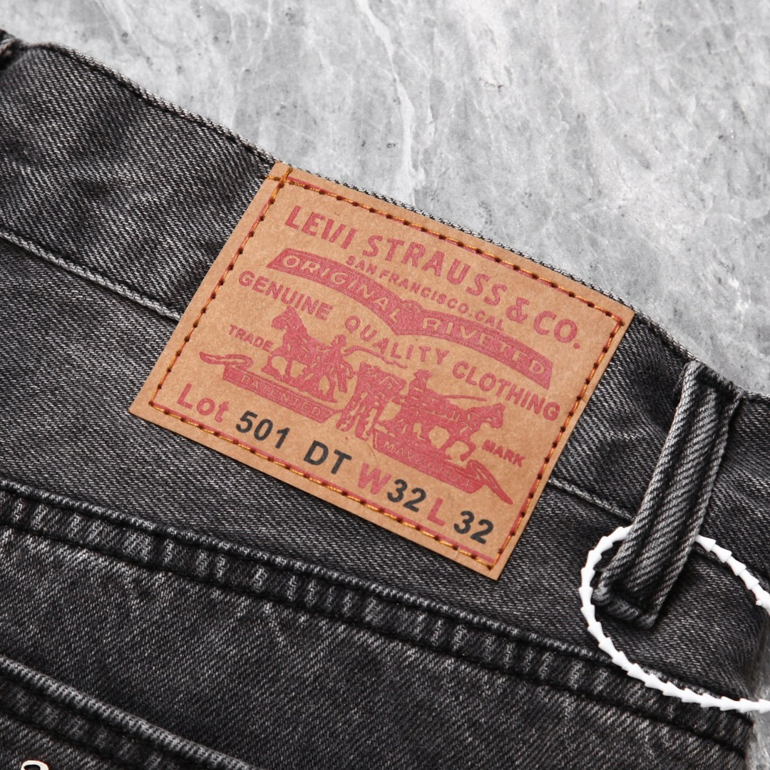 [ Chrome Hearts ] クロムハーツ 冬のジーンズ